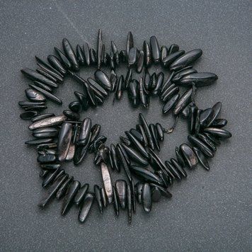 Нитка натурального каменю Обсидіан крихта "голка" d-10-20х3-5мм L-40см +- на нитці 8988 фото