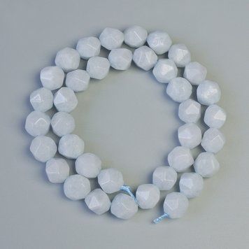 Бусины Аквамарин натуральный камень многогранник d-9х10мм+- L-37см+- на нитке 70788 фото