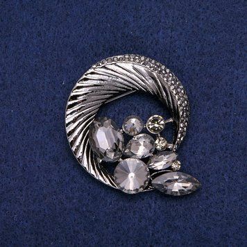 Знижка! Брошка кругла Ободок з стразами, сплітаються в красиву композицію, темний метал 45х50мм 60638 фото