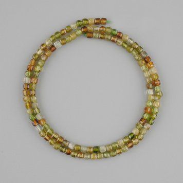 Намистини Гросуляр зелений Гранат гранований кубик d-3х3мм+- L-39см+- 49374 фото