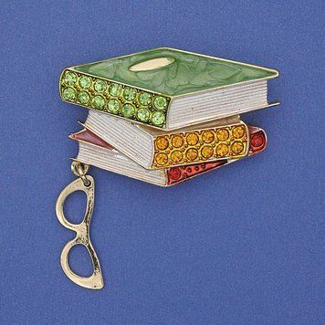 Брошка Книжки з окулярами кольорова емаль стрази золотистий метал 45х28х48мм+- 64371 фото