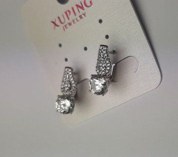 Серьги Xuping с белыми стразами и кристаллом d-7мм L-17мм Родий 55073 фото